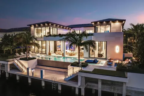 207 W Coconut Palm Road Boca Raton FL 33432