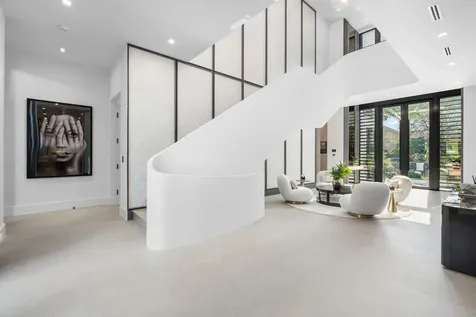 207 W Coconut Palm Road Boca Raton FL 33432