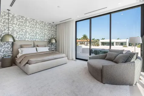 207 W Coconut Palm Road Boca Raton FL 33432
