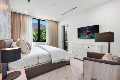 207 W Coconut Palm Road Boca Raton FL 33432
