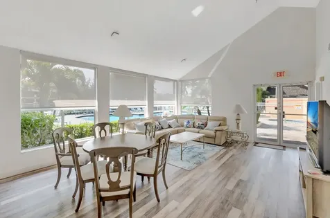 23228 Fountain View Boca Raton FL 33433