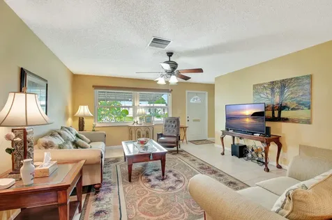 1704 Sw 16th Street Boynton Beach FL 33426