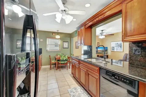 1704 Sw 16th Street Boynton Beach FL 33426
