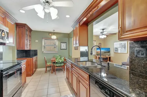 1704 Sw 16th Street Boynton Beach FL 33426