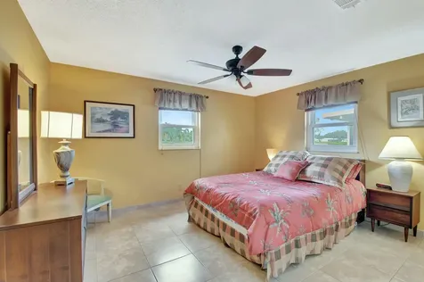 1704 Sw 16th Street Boynton Beach FL 33426