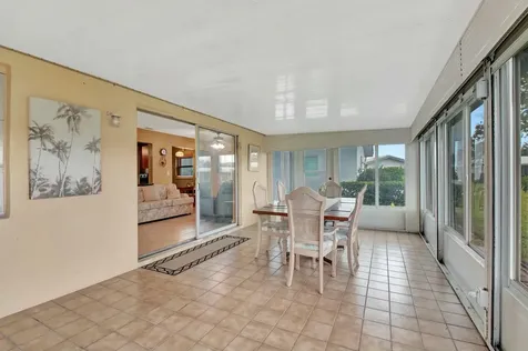 1704 Sw 16th Street Boynton Beach FL 33426