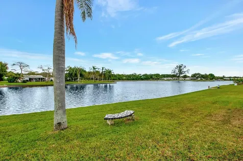 1704 Sw 16th Street Boynton Beach FL 33426