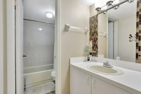 7451 Nw 16th Street Plantation FL 33313