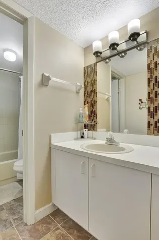7451 Nw 16th Street Plantation FL 33313