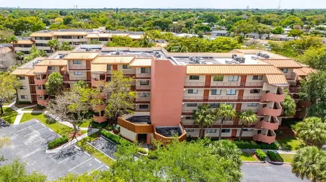 7451 Nw 16th Street Plantation FL 33313