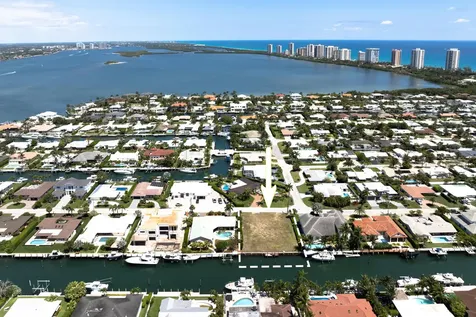 1121 Coral Way Singer Island FL 33404