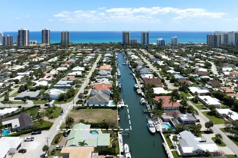 1121 Coral Way Singer Island FL 33404