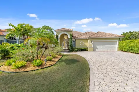 9152 Long Lake Palm Drive Boca Raton FL 33496