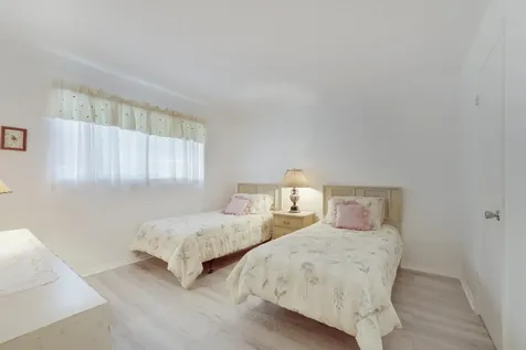 2223 Ne 1st Court Boynton Beach FL 33435