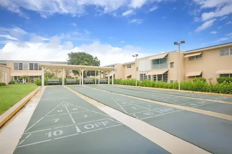 2223 Ne 1st Court Boynton Beach FL 33435