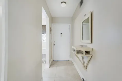 2223 Ne 1st Court Boynton Beach FL 33435