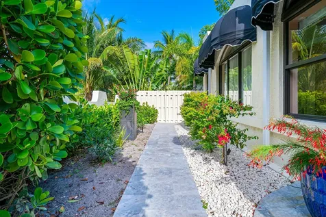 3714 S Olive Avenue West Palm Beach FL 33405