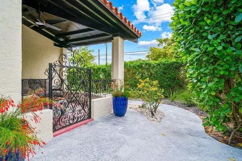 3714 S Olive Avenue West Palm Beach FL 33405