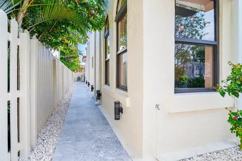 3714 S Olive Avenue West Palm Beach FL 33405