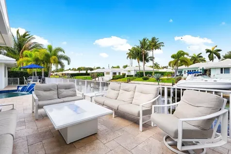 981 Sw Hickory Terrace Boca Raton FL 33486