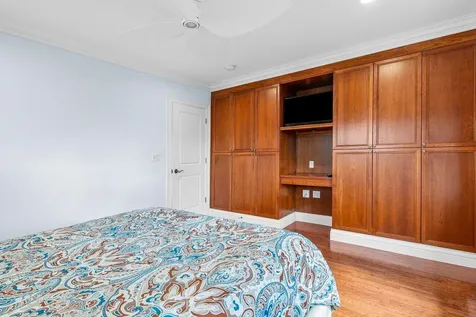 981 Sw Hickory Terrace Boca Raton FL 33486