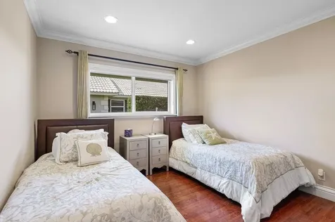 981 Sw Hickory Terrace Boca Raton FL 33486