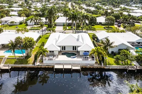 981 Sw Hickory Terrace Boca Raton FL 33486