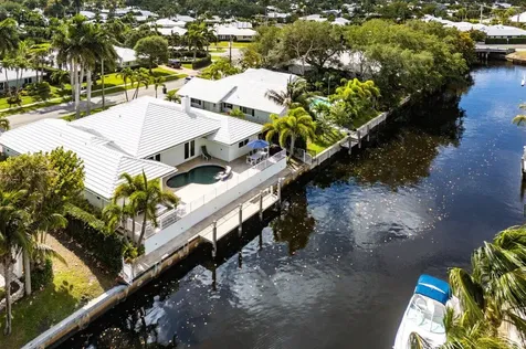 981 Sw Hickory Terrace Boca Raton FL 33486