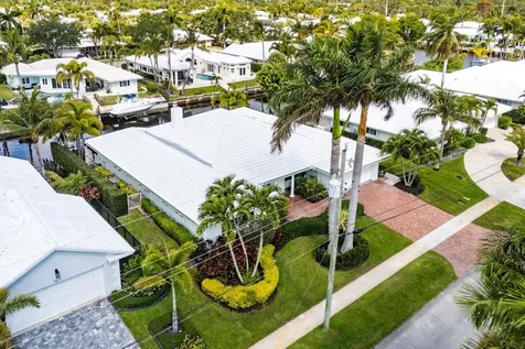 981 Sw Hickory Terrace Boca Raton FL 33486