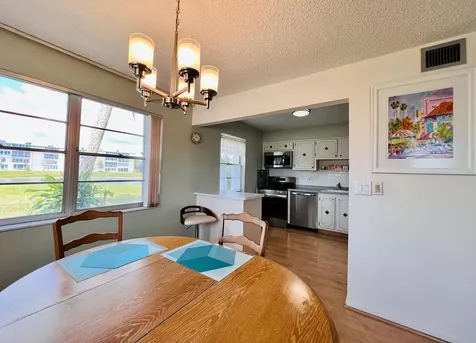 101 Wellington A West Palm Beach FL 33417