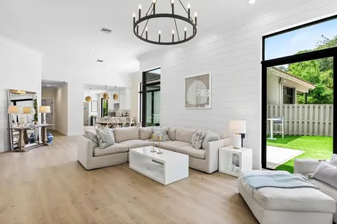 2441 Nw 64th Street Boca Raton FL 33496