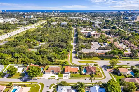 979 Nw 8th Street Boca Raton FL 33486