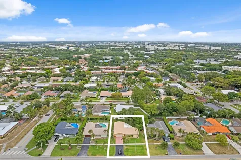 979 Nw 8th Street Boca Raton FL 33486