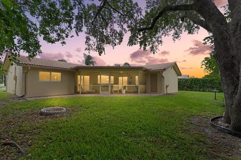 979 Nw 8th Street Boca Raton FL 33486