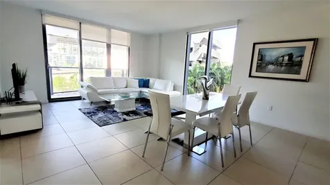 31 SE 6th Street Miami FL 33131