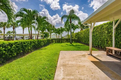 32011 Domingo Bay Boynton Beach FL 33436