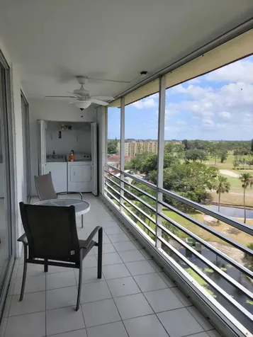 3465 Via Poinciana Lake Worth FL 33467