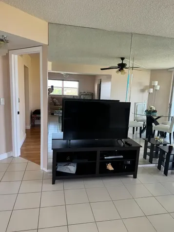 3465 Via Poinciana Lake Worth FL 33467