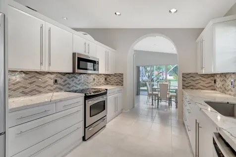 10901 Royal Caribbean Circle Boynton Beach FL 33437