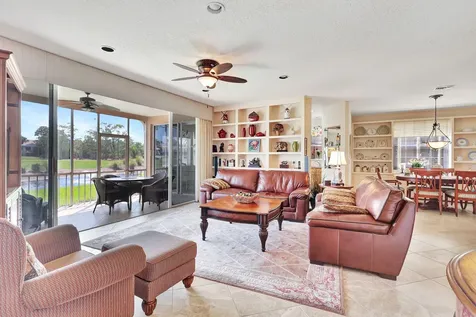 147 Legendary Circle Palm Beach Gardens FL 33418