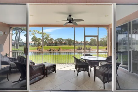 147 Legendary Circle Palm Beach Gardens FL 33418