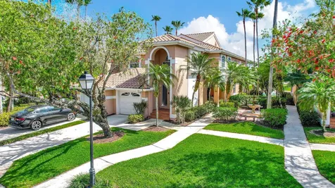 147 Legendary Circle Palm Beach Gardens FL 33418