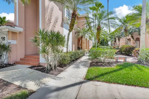 147 Legendary Circle Palm Beach Gardens FL 33418