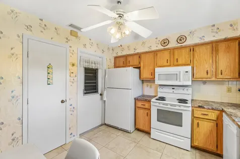9785 Tabebuia Tree Drive Boynton Beach FL 33436
