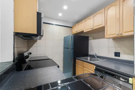 7 Crossing Circle Boynton Beach FL 33435