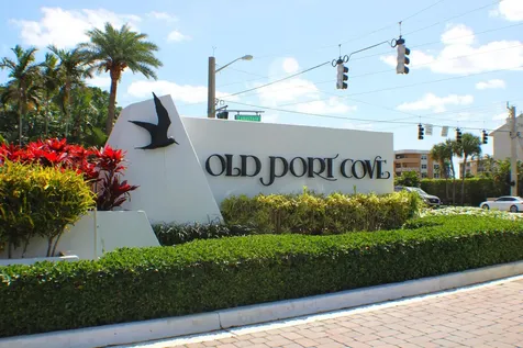 132 Lakeshore Drive North Palm Beach FL 33408