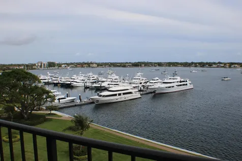 132 Lakeshore Drive North Palm Beach FL 33408
