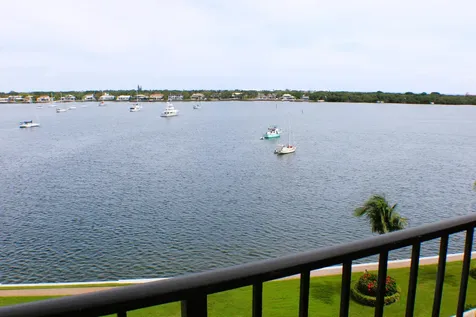 132 Lakeshore Drive North Palm Beach FL 33408
