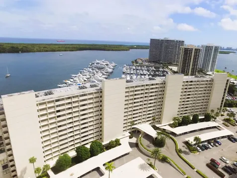 132 Lakeshore Drive North Palm Beach FL 33408