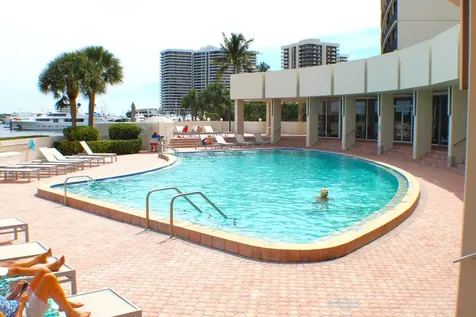 132 Lakeshore Drive North Palm Beach FL 33408